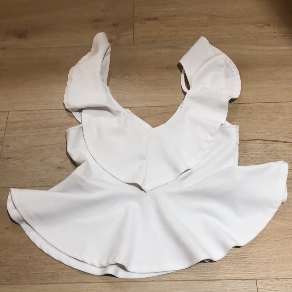 She + Sky White Ruffle Top - Picture 3 of 5